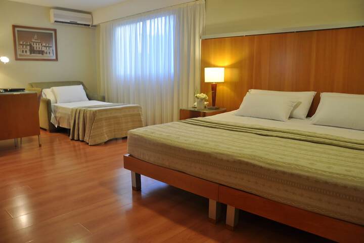 Room 44 of 69
