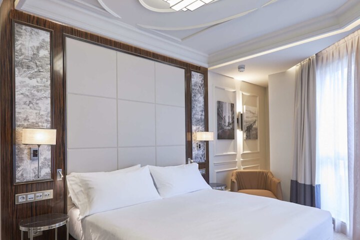 Room 13 of 53