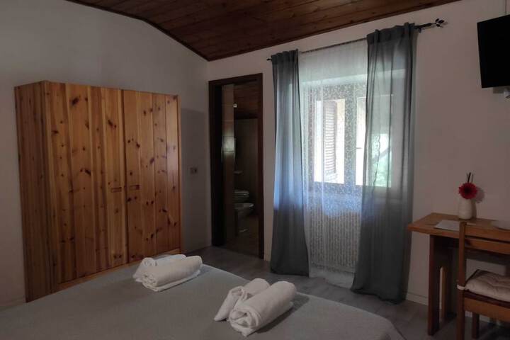Room 9 of 67