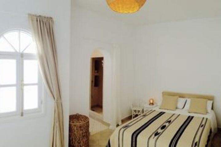 Room 21 of 40