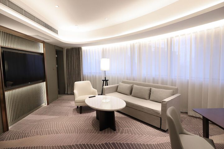 Room 25 of 66