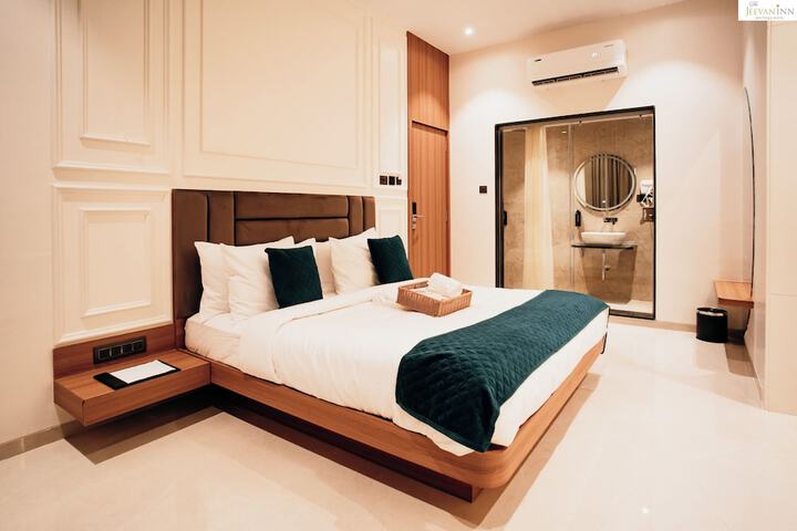Room 2 of 14