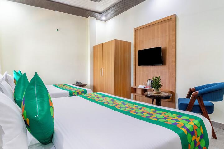 Room 20 of 48