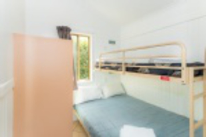 Room 413 of 624