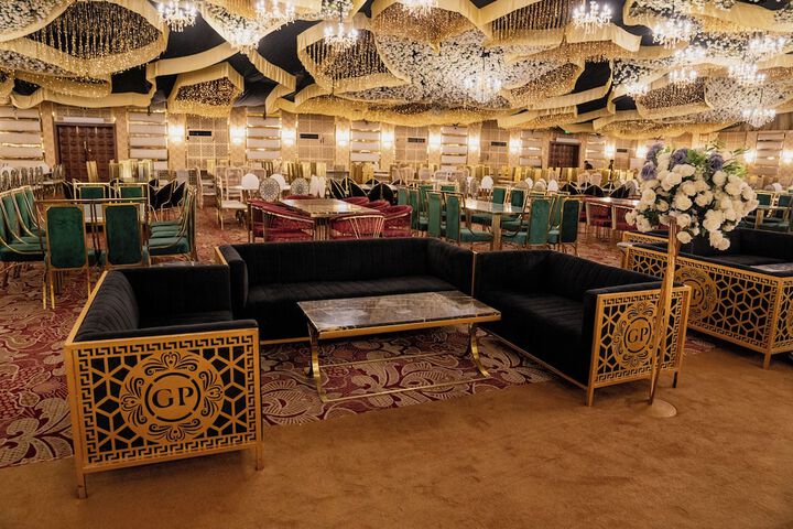 Ballroom/Hall 77 of 93