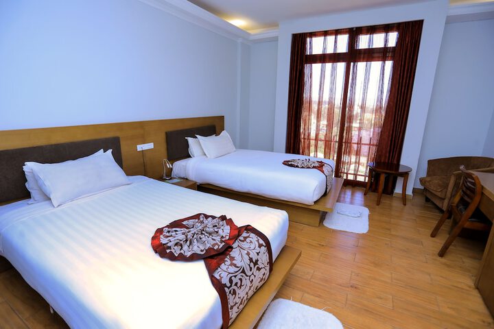 Room 5 of 53