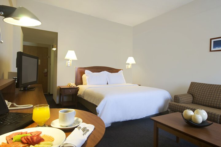 Room 7 of 20