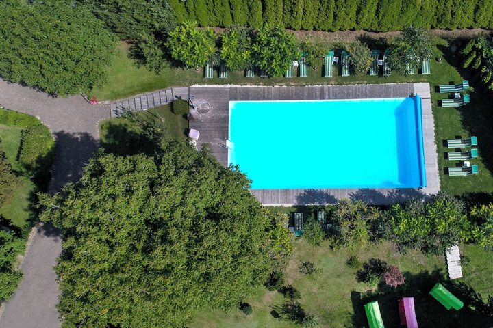 Pool Hotel