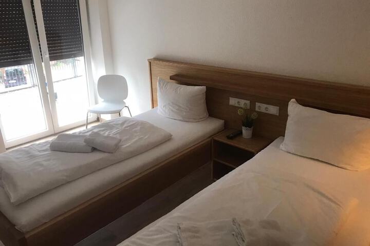 Room 15 of 47