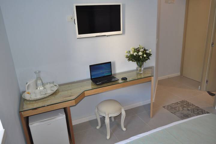 Room 19 of 43