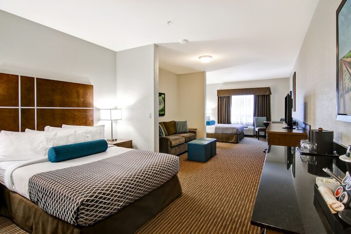 Room 6 of 36