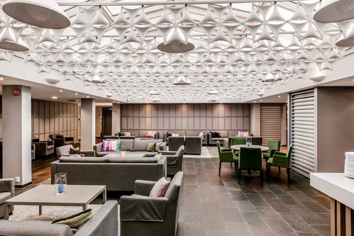 Hotel Lobby