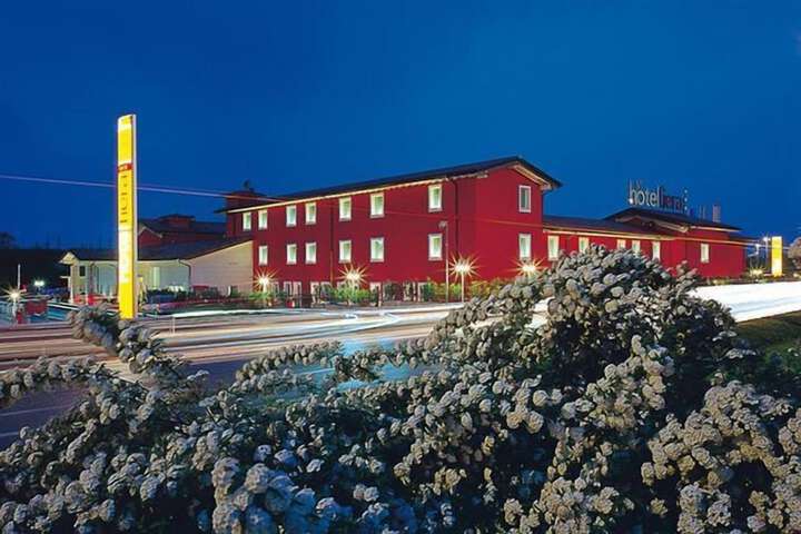 Hotel 26 of 26