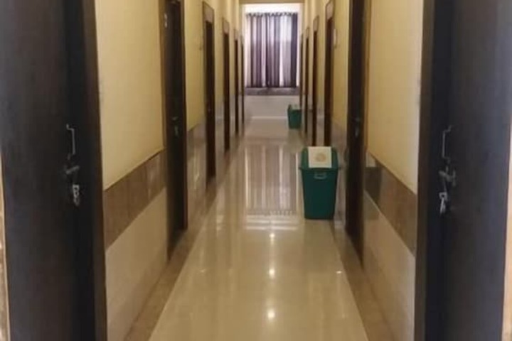 Ballroom/Hall 18 of 23
