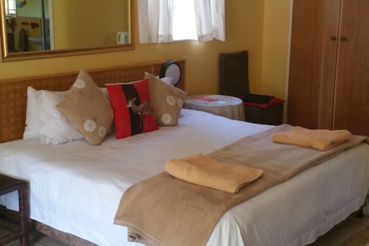 Room 3 of 52