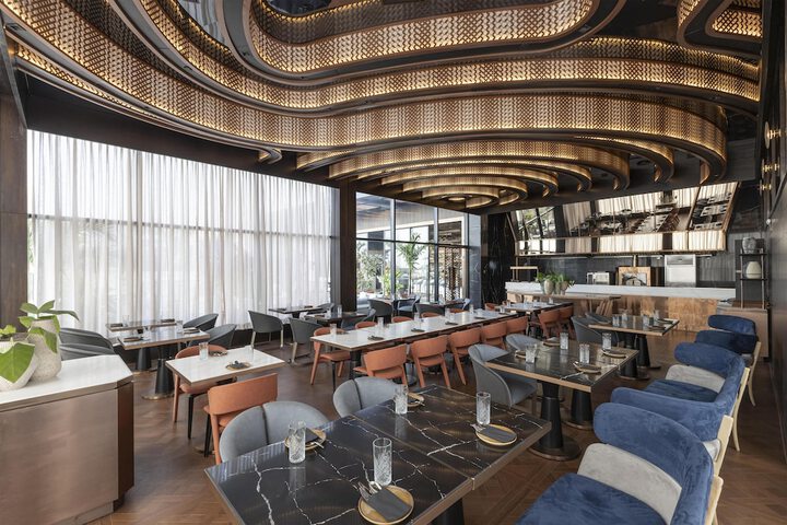 Dining 66 of 132