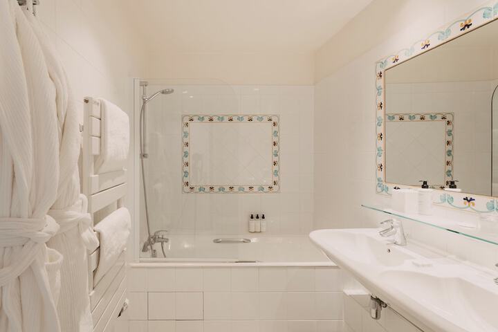 Bath Interior