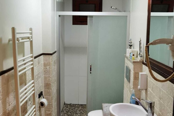 Room 39 of 50