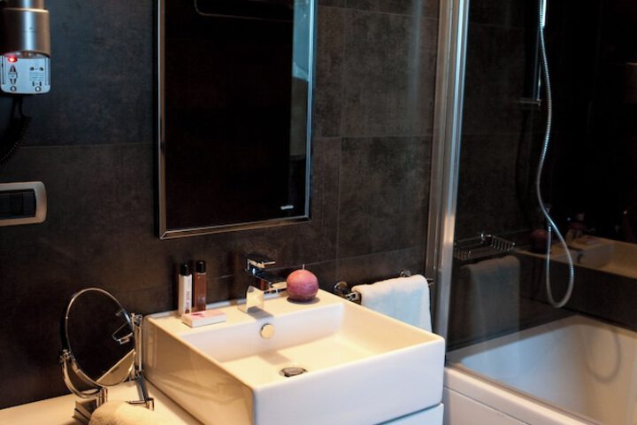 Bath Interior
