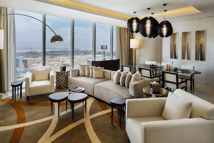 Room 40 of 120