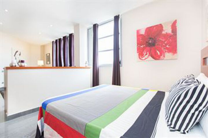 Room 7 of 35