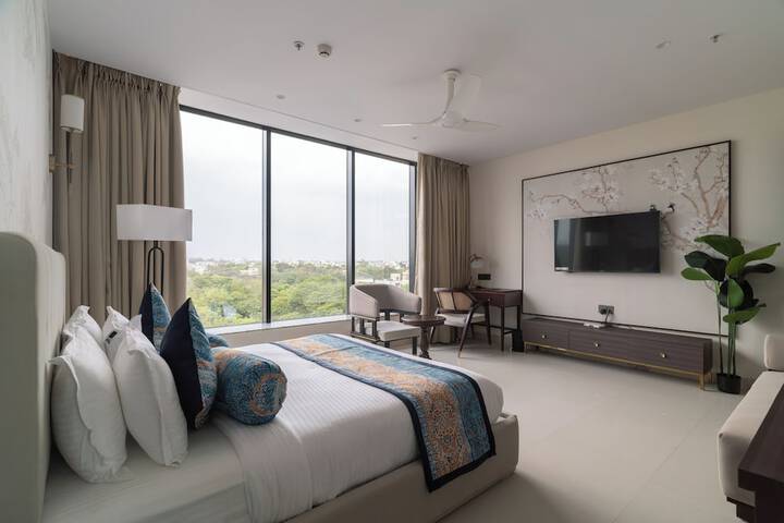 Room 6 of 21