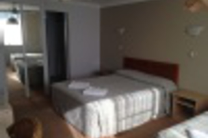 Room 52 of 84