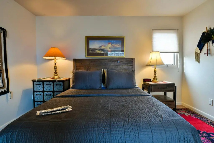 Room 2 of 12