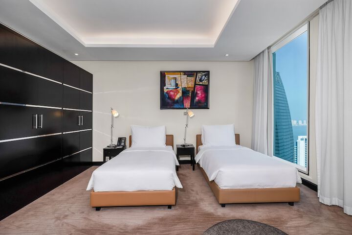 Room 31 of 218