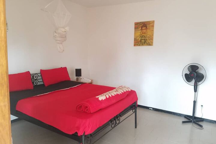 Room 18 of 24