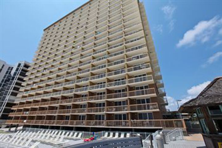 Image of Pelican Beach Resort by Wyndham Vacation Rentals