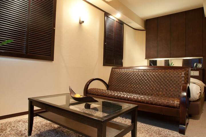 Room 26 of 47