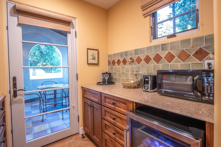 Private kitchenette