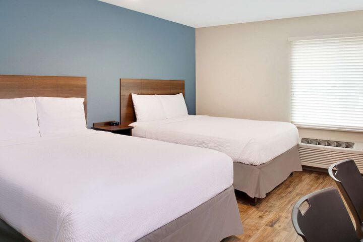 Queen Bed Accessible (1 of 14)