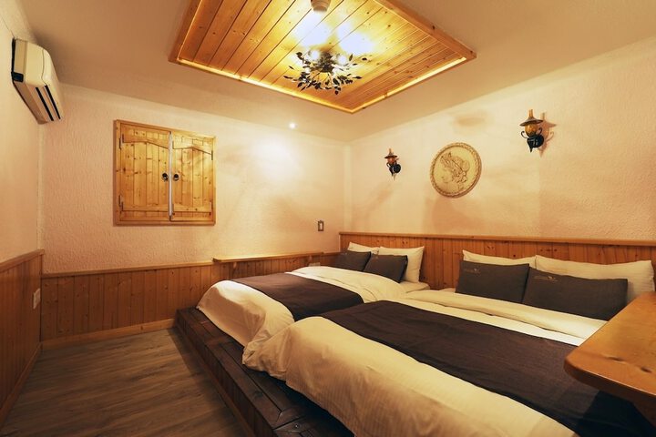 Room 62 of 111