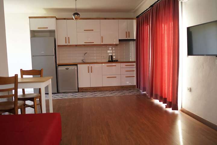 Room 80 of 139