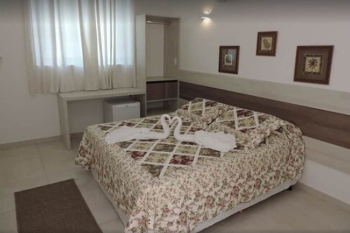 Room 14 of 78