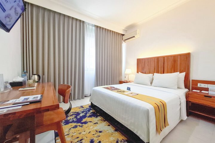 Room 6 of 23