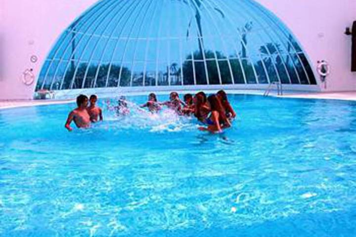 Pool 15 of 35