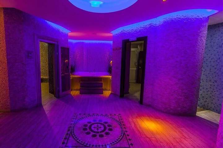 Spa 16 of 29