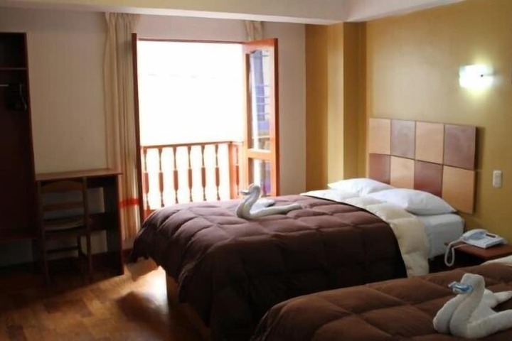 Room 22 of 38