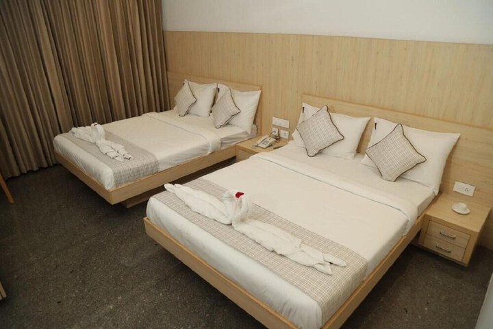 Room 16 of 35