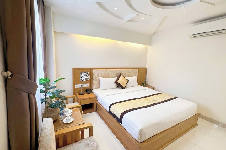 Room 15 of 54