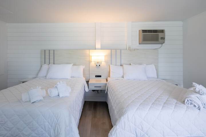 Room 18 of 24