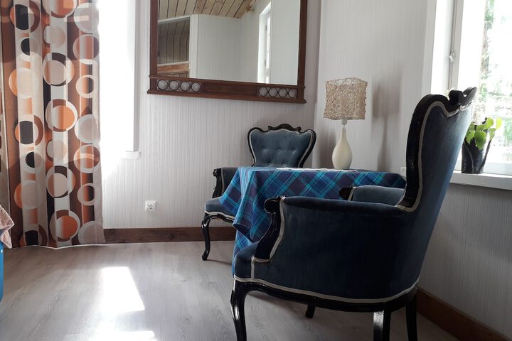 Room 27 of 29