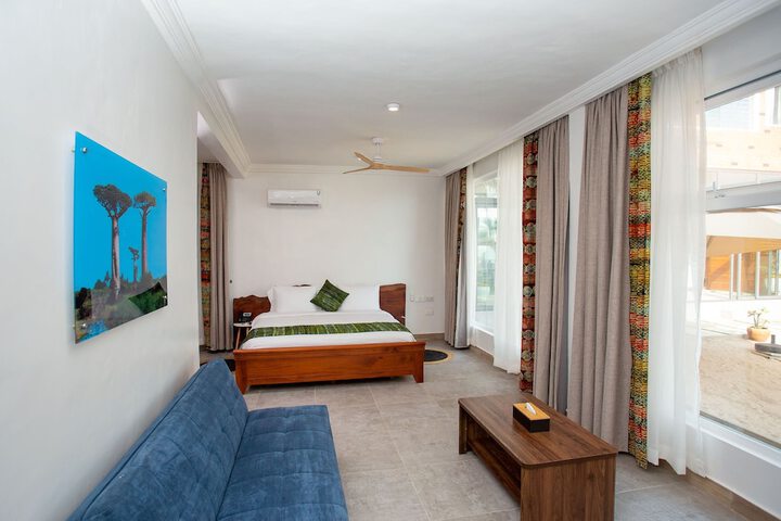 Room 12 of 78