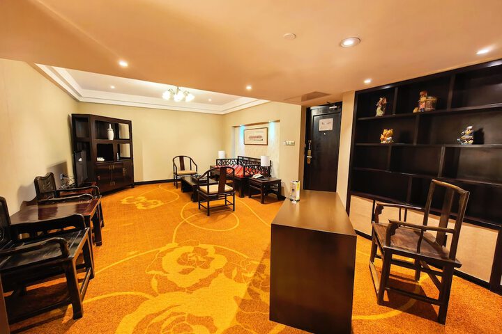 Room 40 of 67