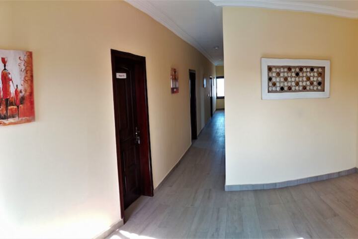 Ballroom/Hall 42 of 48