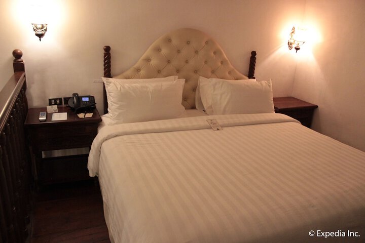 Room 27 of 131