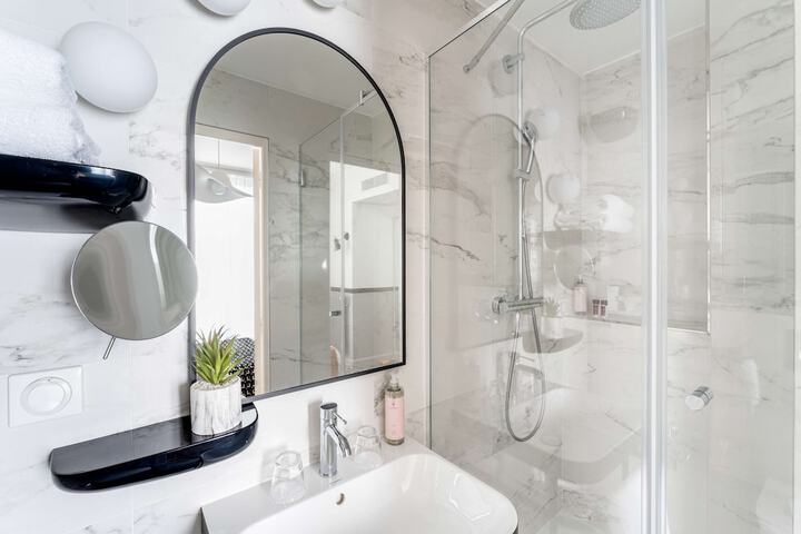 Bath Interior